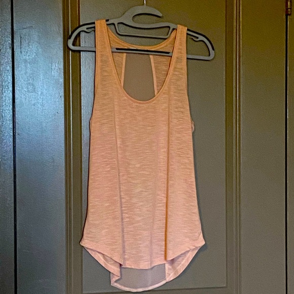 Tank top - Picture 1 of 1